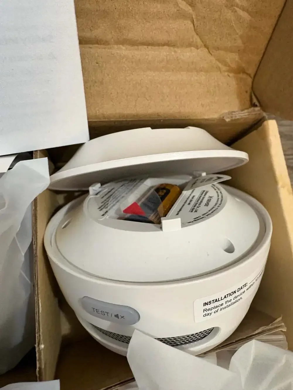 X-Sense XS01-WR Wireless Interlinked Smoke Alarms, 6-Pack - Picture 2 of 4